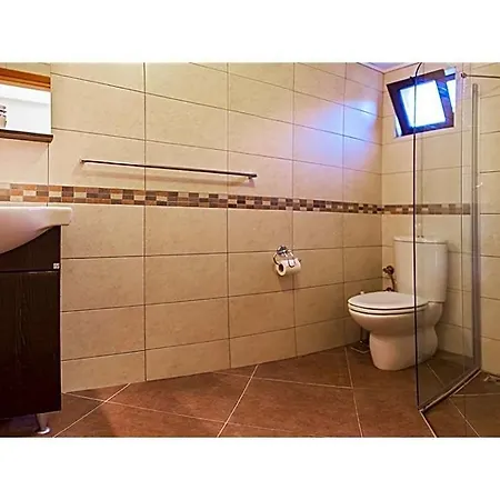 Βίλα Sleeps 8 Pool Air Con Wifi Καλκάν